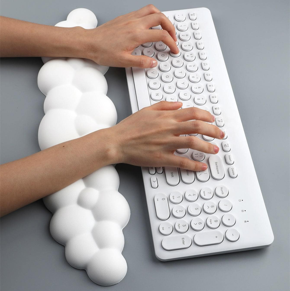 Mouse pad with wrist rest keyb - Gaming Keyboard Hand review and price
